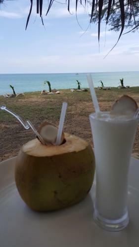 Hotel Al Safina Kijal Beach Resort