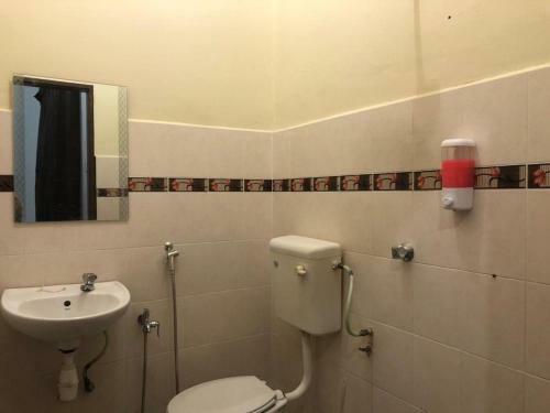 Selesa Holiday Home