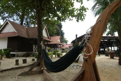 The Barat Perhentian