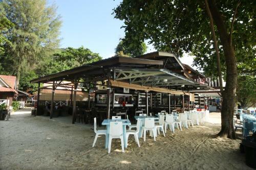 The Barat Perhentian