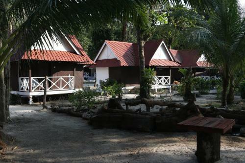 The Barat Perhentian