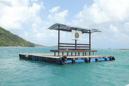 The Barat Perhentian
