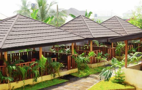 Hotel Monty Suites & Golf