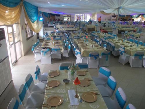 Conference Hotel & Suites Ijebu