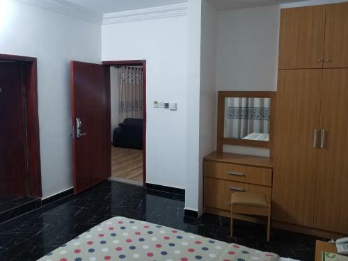 Hotel Ragaray Executive Suites