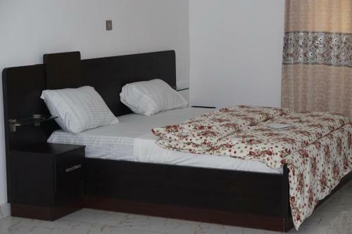 Hotel Ragaray Executive Suites