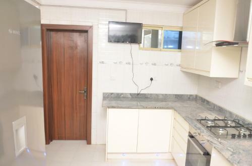 Apartamento Sscfg Aptms & Suites