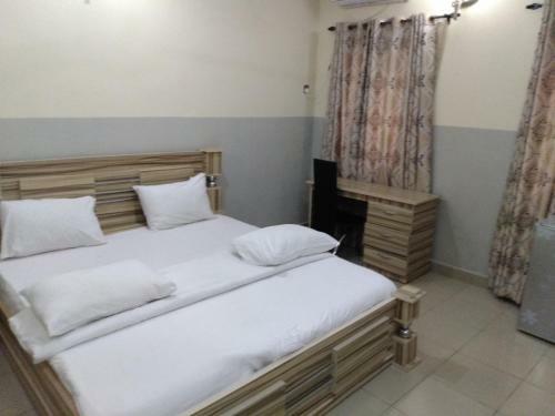 Docansu Hotels Limited