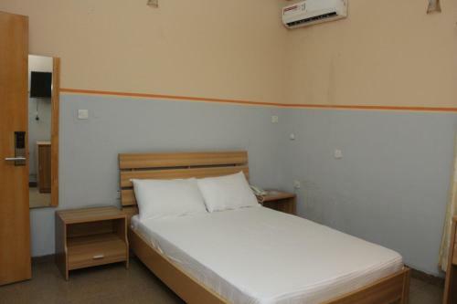 Daneto Hotel And Conference Center