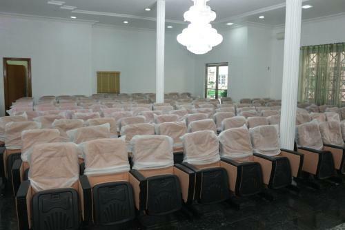 Daneto Hotel And Conference Center