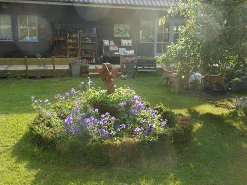 Bed & Breakfast Theetuin Gebroeders Van Lint