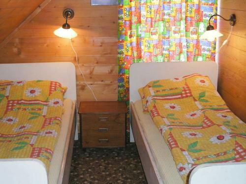 Three-bedroom Holiday Home In Svelgen