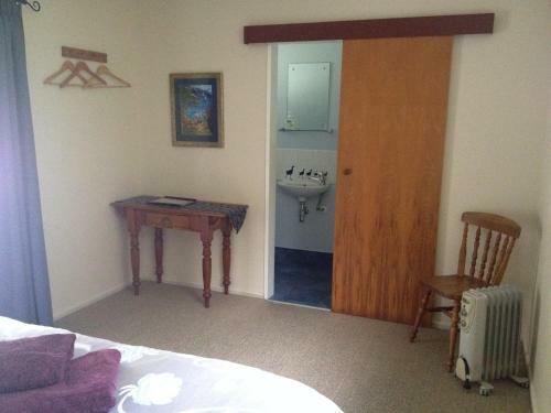 Hopewell Lodge
