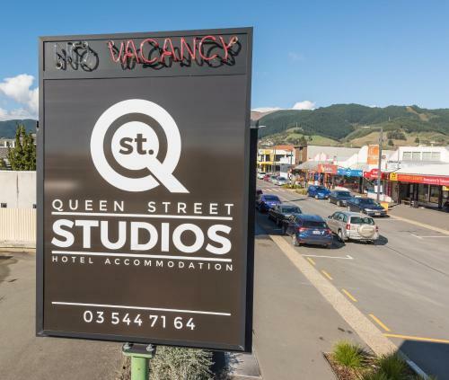 Motel Queen Street Studios
