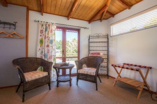 Tasman Village Cottage