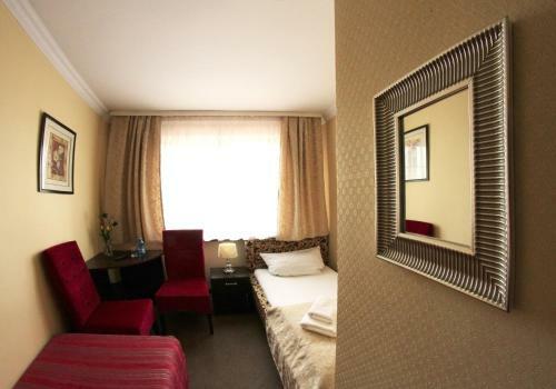 Motel ?u?ycki & Restauracja