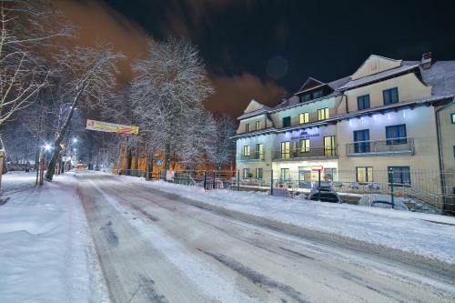 Hostal Parkowy Dworek