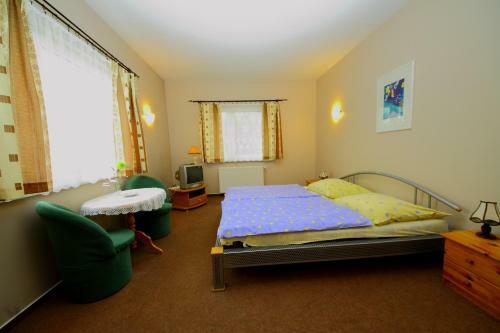 Posada Restaurant & Hostel "broadway"