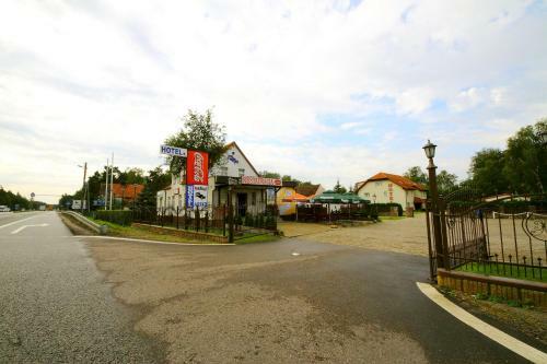 Posada Restaurant & Hostel "broadway"