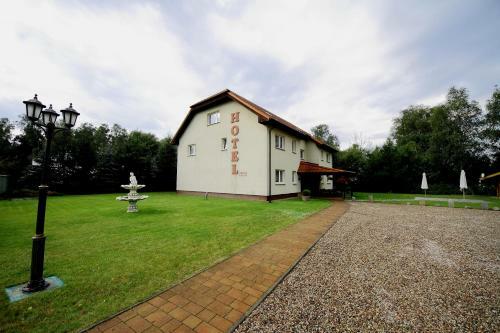 Posada Restaurant & Hostel "broadway"