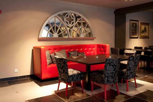 Hotel Modrzewi�wka