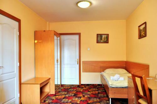 Bed & Breakfast Bristol Economy