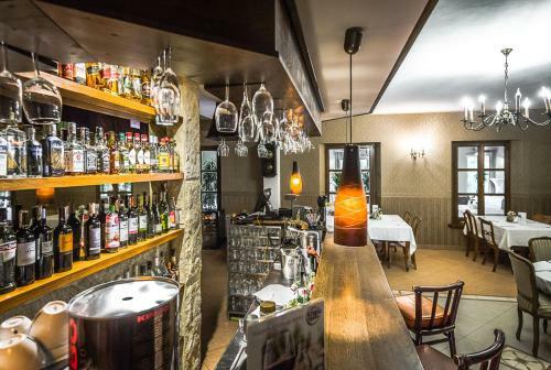 Hostal Dworek Nad Pilic?