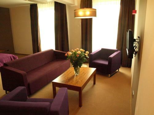 Hotel Niepo?omice