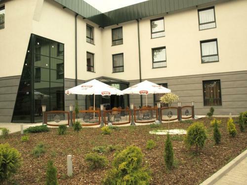 Hotel Niepo?omice