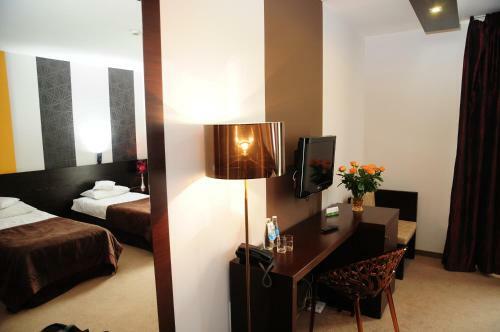 Hotel Niepo?omice