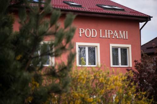 Posada Ober?a Pod Lipami