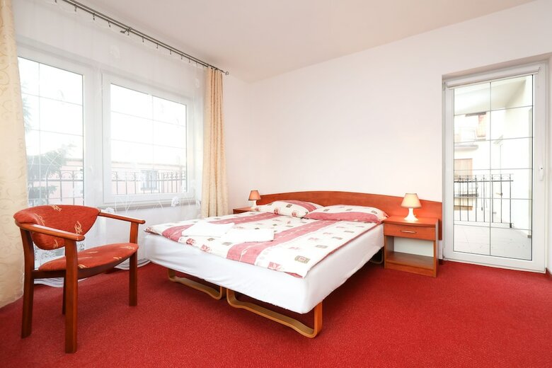 Hostal Dom Go?cinny Albatros I
