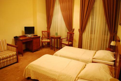 Hostal Zesp�? Pa?acowo-parkowy W Ostromecku