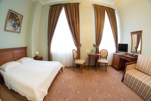 Hostal Zesp�? Pa?acowo-parkowy W Ostromecku