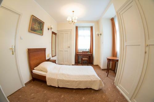 Hostal Zesp�? Pa?acowo-parkowy W Ostromecku