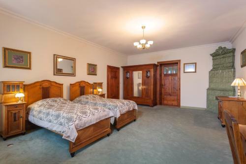 Hostal Pa?ac Brze?no