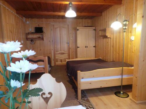 Hostal 9 Si? Drewniany Dom