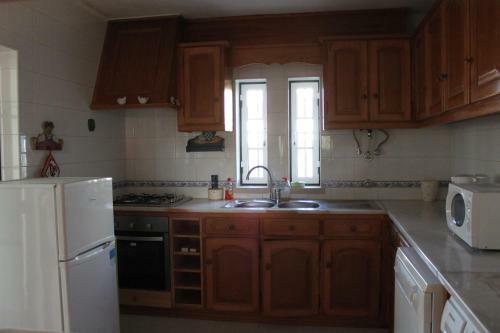 Av� Das Bolachas House