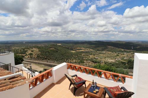 Hostal The Place At Evoramonte