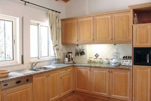 Sao Lourenco Villa Sleeps 10 Air Con Wifi