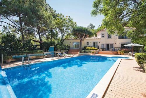 Sao Lourenco Villa Sleeps 10 Air Con Wifi