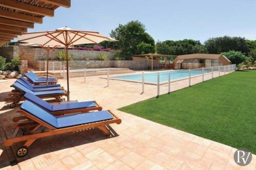 Boliqueime Villa Sleeps 8 Pool Air Con Wifi