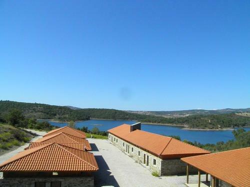 Hostal Ecopark Azibo