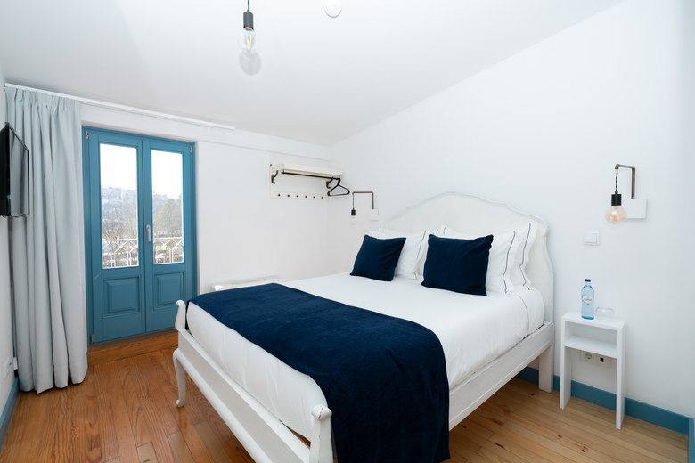 Des Arts Hostel And Suites