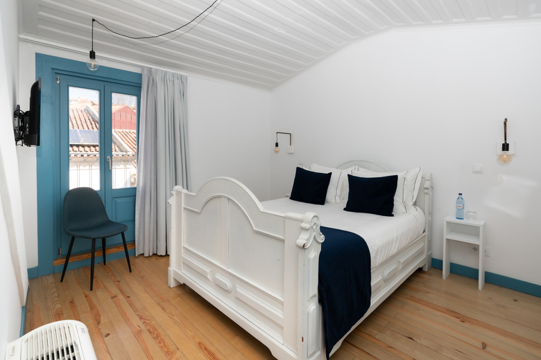 Des Arts Hostel And Suites