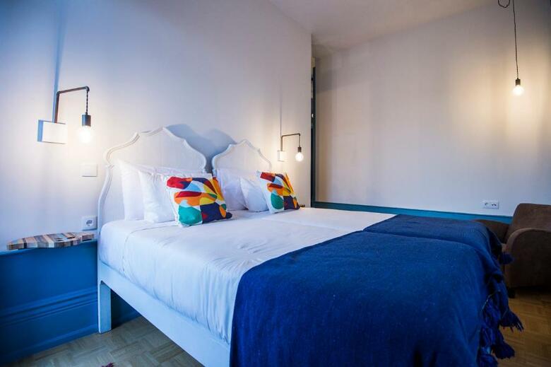 Des Arts Hostel And Suites