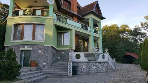 Hostal Conacul Soimilor