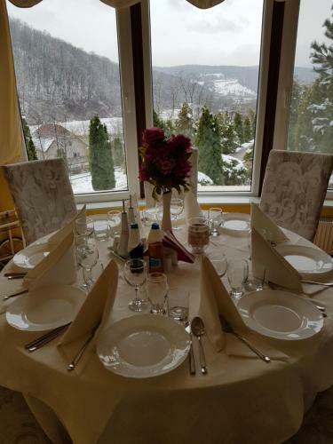 Hostal Conacul Soimilor