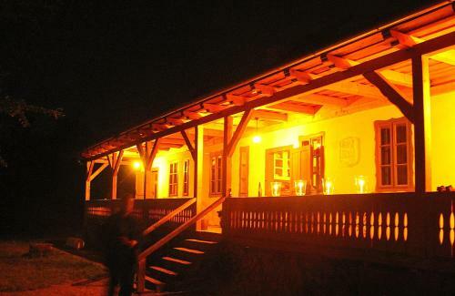 Dobrica Hunting Lodge