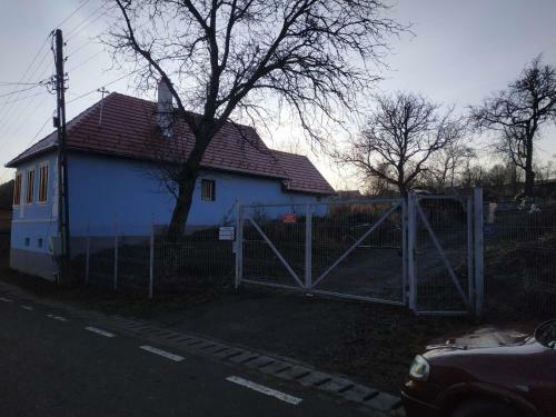 Hostal Ep�rjesi Meg�ll�